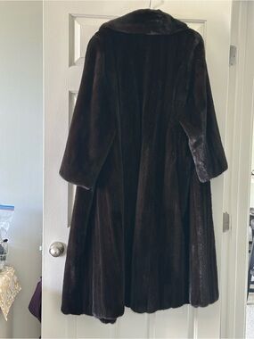 Blackglama Long Dark Brown Full-Length fur Coat
